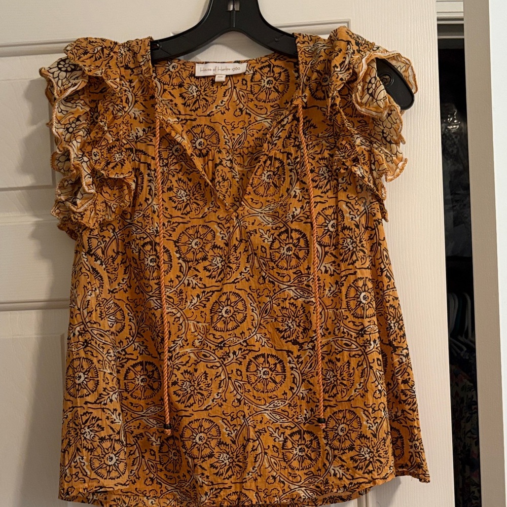 House of Harlow 1960 Mustard Floral Ruffle Sleeve Top